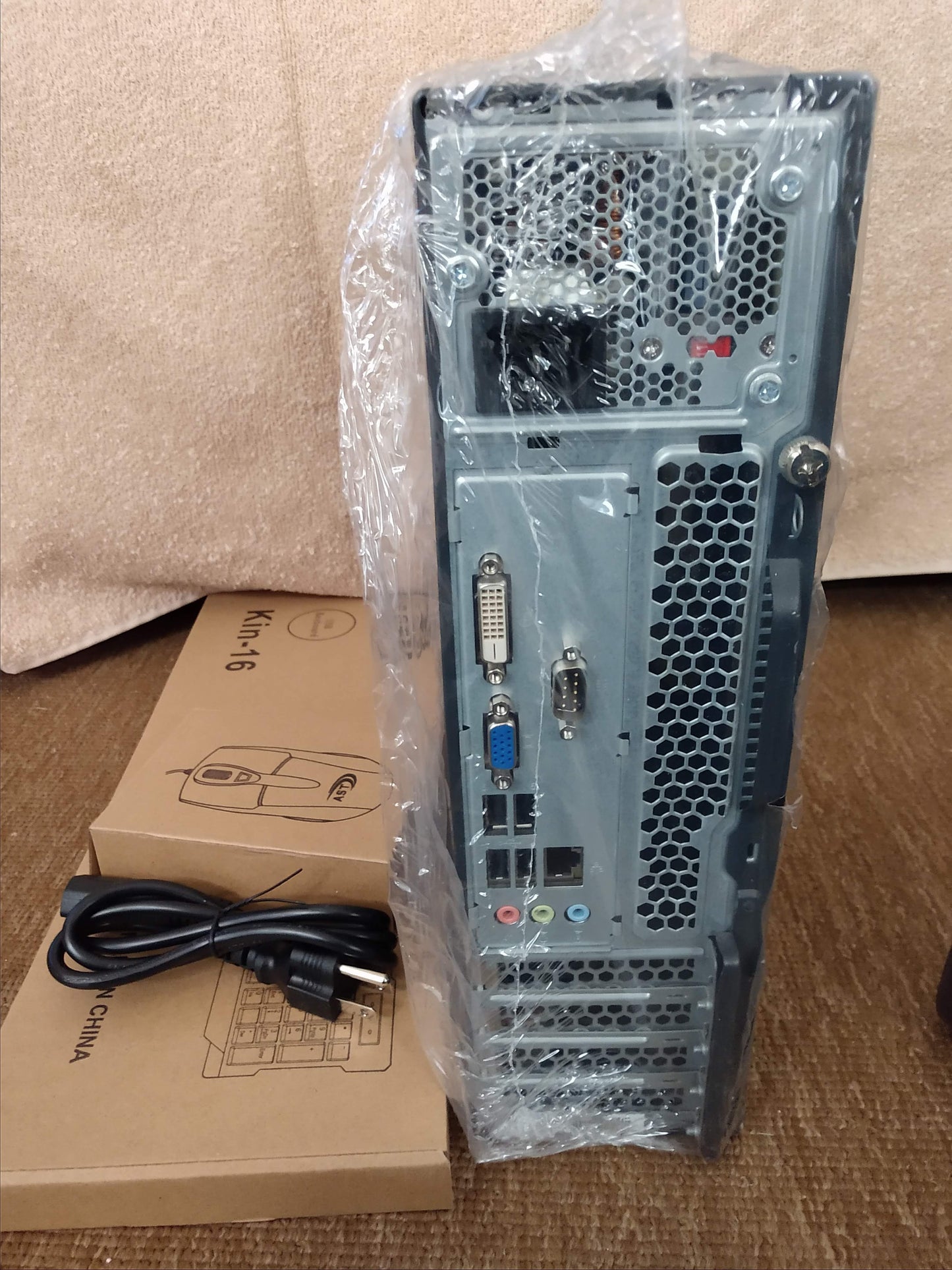 Lenovo E71 SFF Desktop i3-2100 3.1GHz, 4GB RAM, 250GB HDD, DVD, Windows 10 Pro (Refurbished)